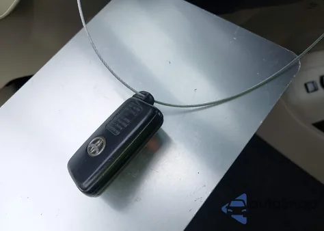 2013 Toyota Prius Four из США, поврежденный, VIN JTDKN3DUXD1715537